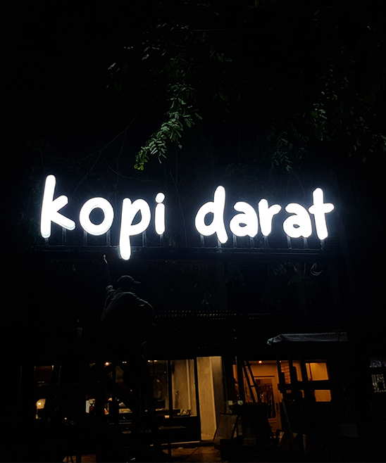 Huruf Timbul Akrilik LED