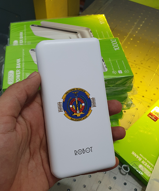 Powerbank Kostum Logo
